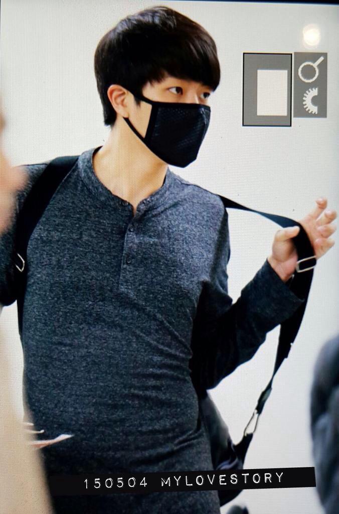 CEKtCRaVAAAsIjD.jpg:large