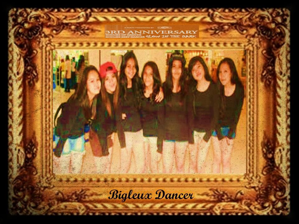 The ladies beauty dancer.. GUEST STAR UTAMA keenam kita ada <a href="/BigleuxDancer/">BIGLEUX DΔNCER</a>