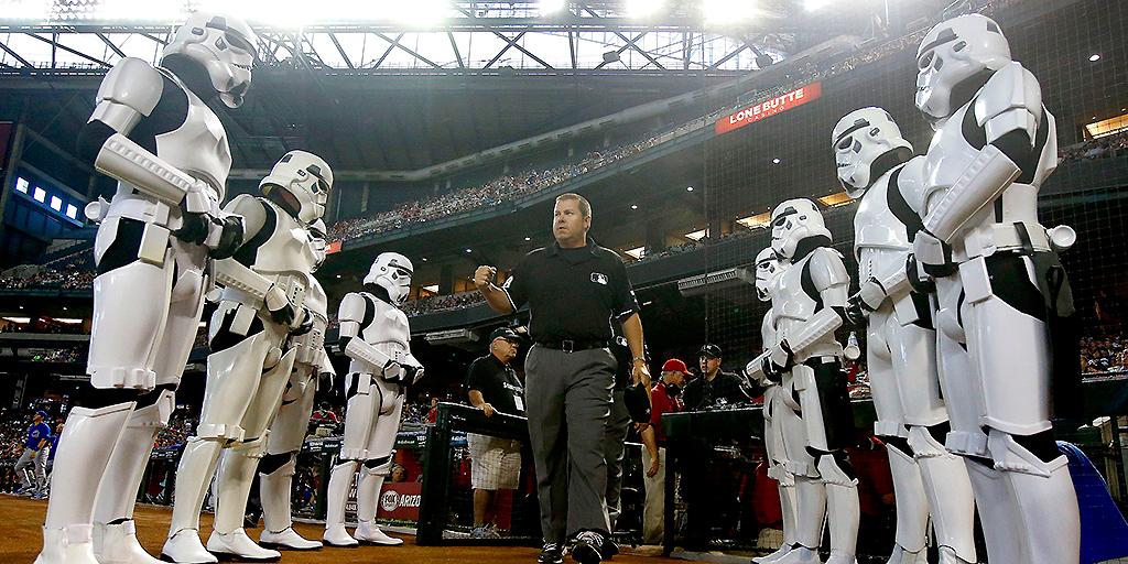 MLB's tweet photo. #MayThe4thBeWithYou http://t.co/bL7Vblb2Sa