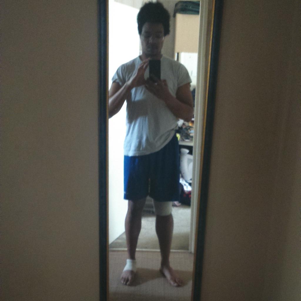 At times dancing comes at a cost for me, <a href="/LivinProofMusic/">Livin' Proof</a> was worth it though #dancefloordiaby