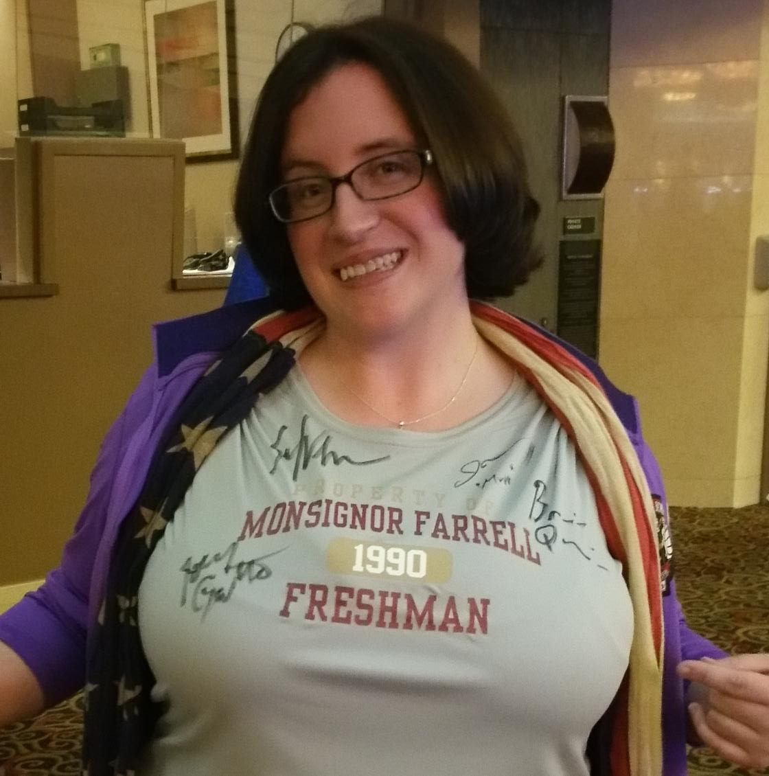 JuJuBeeGrrl's tweet photo. I'm glad that @BQQuinn @Joe_Gatto @jamessmurray @SalVulcano loved my shirt & signed it! #44zipzip #ImpracticalJokers http://t.co/qr7l1RK4KR