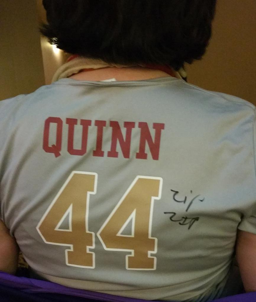 JuJuBeeGrrl's tweet photo. I'm glad that @BQQuinn @Joe_Gatto @jamessmurray @SalVulcano loved my shirt & signed it! #44zipzip #ImpracticalJokers http://t.co/qr7l1RK4KR