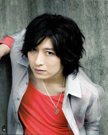 A very happy 37th birthday to Daisuke Ono                 ^_^       