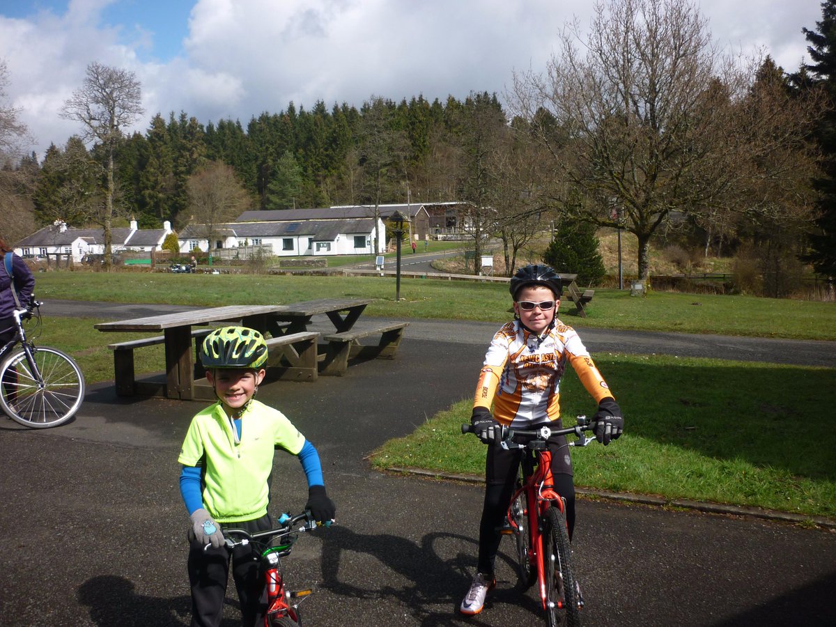 RedKev10's tweet image. Matthew and Aidan cycling round Kielder @BroadwayEast1st #getactivechallenge