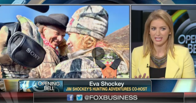 mygogames's tweet photo. The 'New Face of Hunting' ,Eva Shockey, proves there's a lot more to it than just killing. http://t.co/n9sFbAedls http://t.co/MUUu9yEeLU