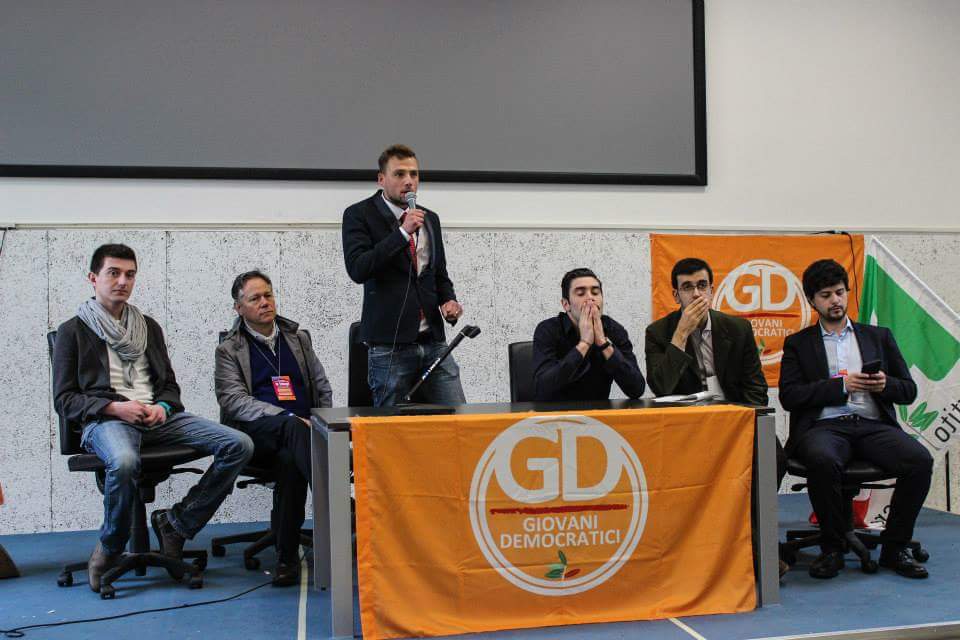 GdAulla's tweet photo. Foto evento #factoryMs #LaTobagi http://t.co/XMdxQ3Ym8N