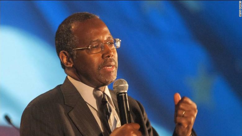 CNN's tweet photo. Ben Carson has announced he will run for the Republican presidential nomination. http://t.co/QMs6GbqJt3 @CNNPolitics http://t.co/yK462iirsD