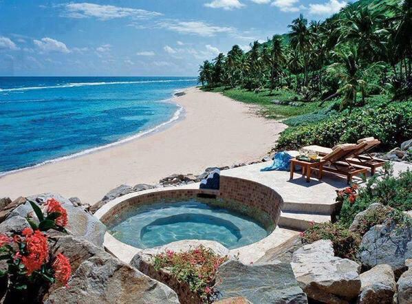 ExploreVibe's tweet photo. Atlantis, Bahamas🌴🌺 http://t.co/AmqKwMgzwR