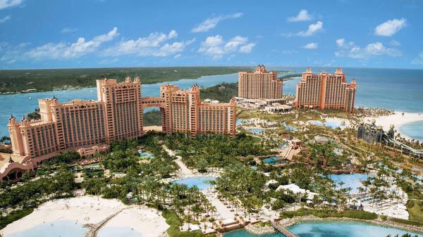 ExploreVibe's tweet photo. Atlantis, Bahamas🌴🌺 http://t.co/AmqKwMgzwR