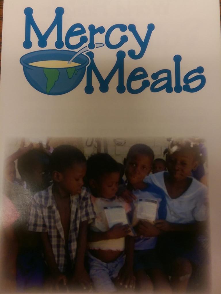 danny_leger's tweet photo. @NorfolkCatholic 8th graders shiped out 5700 meals working to end world hunger with @MercyMeals of Norfolk, NE!!! http://t.co/ffEKqhHzz1