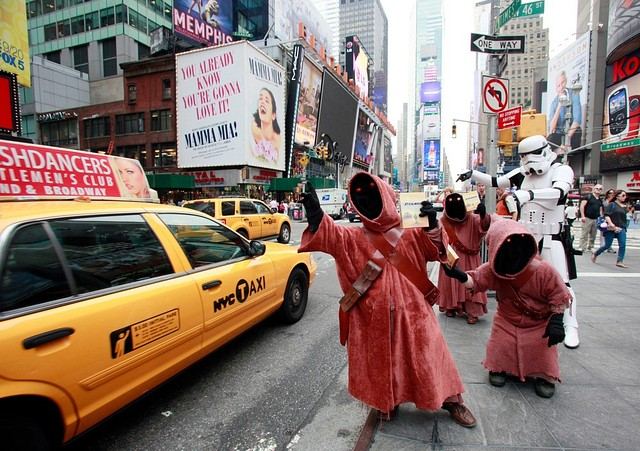 SkylineWindows's tweet photo. They may have trouble getting a cab #nyc #MayThe4thBeWithYou http://t.co/rSu4OpEgwR