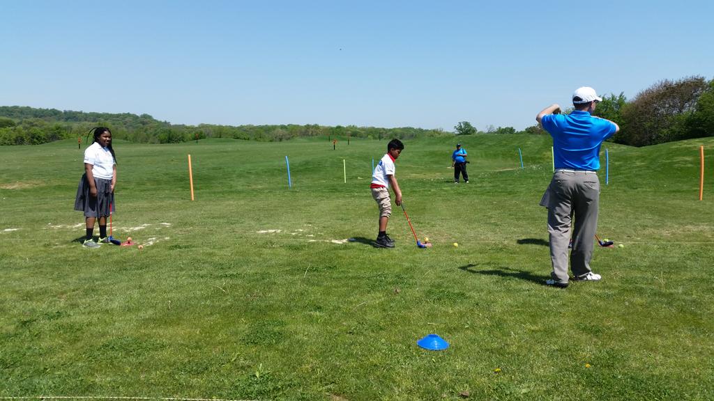 Tpshee's tweet image. Smothers having a great time at Langston! #sportsmanship @SmothersES @DCHPE