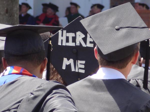 UVA_Events's tweet photo. There have been so many awesome #uvagrad caps over the years. We can't wait to see what @uva2015 has in store! http://t.co/zkN7nKvYM8