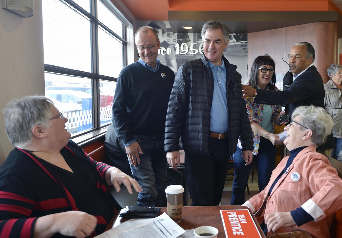 Stopped by A&amp;W in Leduc with @Rogersofleduc, met some great supporters! #abvote #ableg
