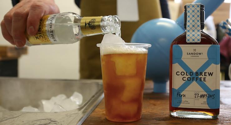 Make Your Own Cold Brew Gin &amp; Tonic Coffee Cocktail sprudge.com/make-your-own-… @sandowslondon <a href="/Fortnums/">Fortnum & Mason</a> <a href="/climpsonandsons/">Climpson & Sons</a>