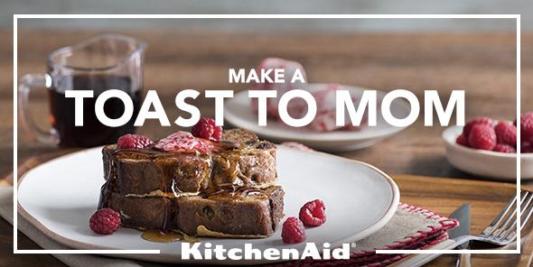 KitchenAidUSA's tweet photo. Celebrate mom this weekend w/ Cinnamon Banana Bread French Toast by @GrandbabyCake http://t.co/I593JMNfwt #moretomake http://t.co/HPIt1QVTZF