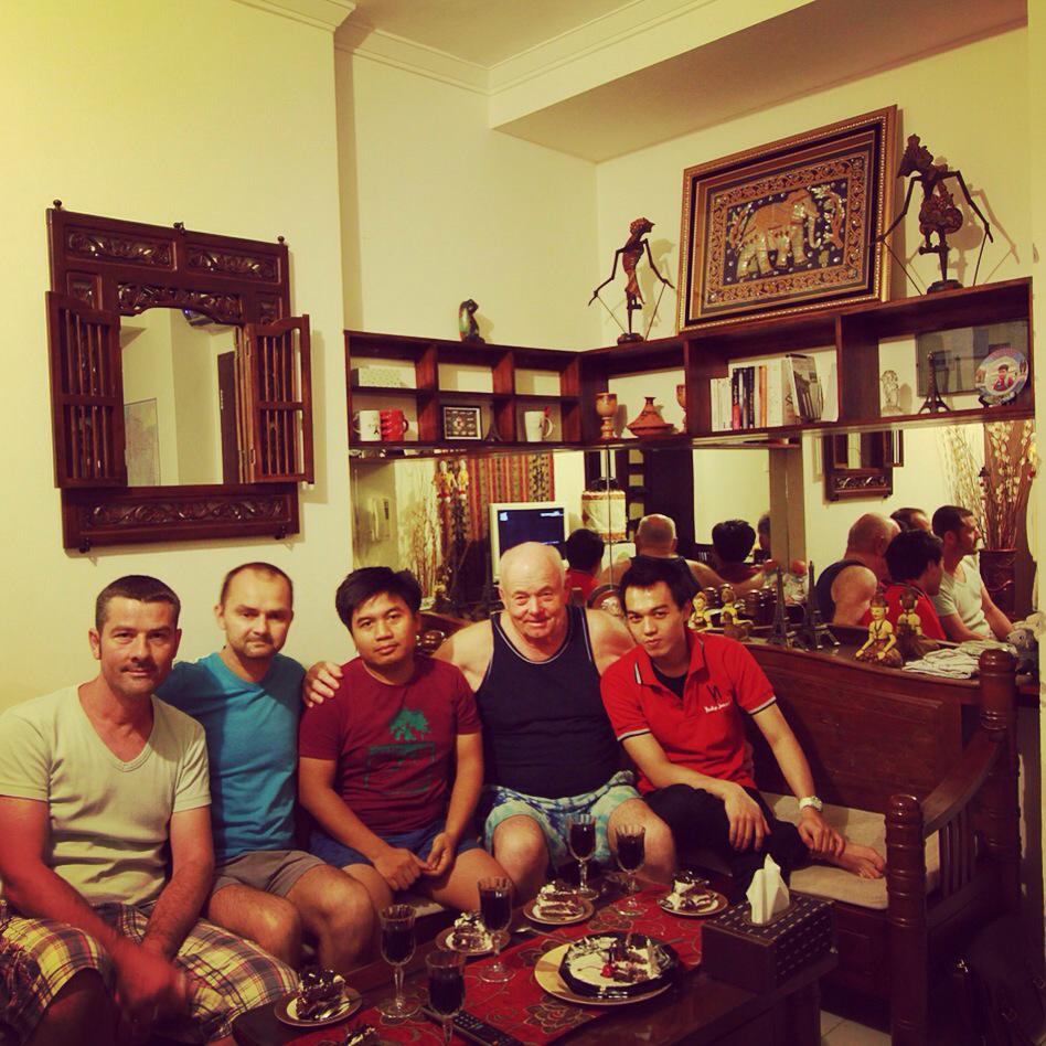 LabiaAsep's tweet photo. labia family http://t.co/VegtJDD3Ua