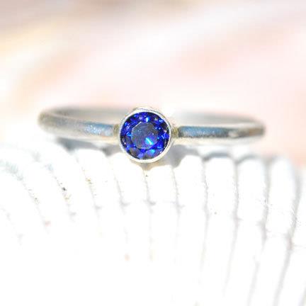 JewelryAsArt's tweet photo. Classy #Blue #Sapphire #Ring Set In Sterling #Silver 
http://t.co/nHbUdcavMw 
#ooakdesign http://t.co/FsvbvwlWrr