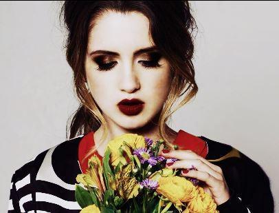 🎀 I just can't stop staring at your face.. 🎀