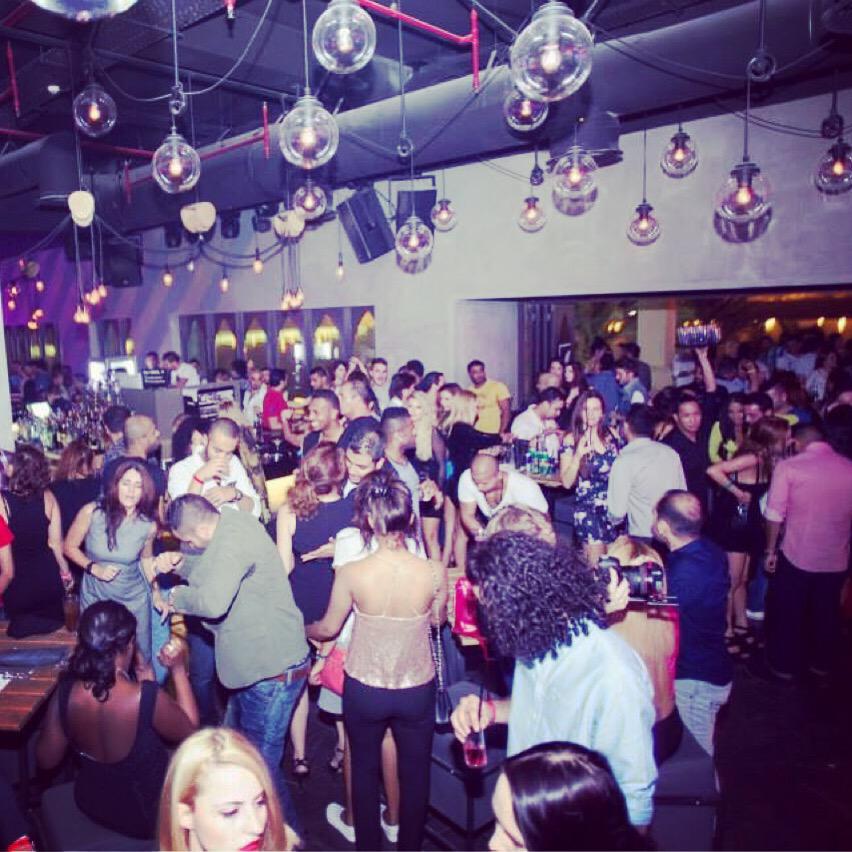 Eight Shots on Sunday, May 03, 2015. Check out the rest of the photos here: facebook.com/EightAbuDhabi. #EightAbuDhabi.