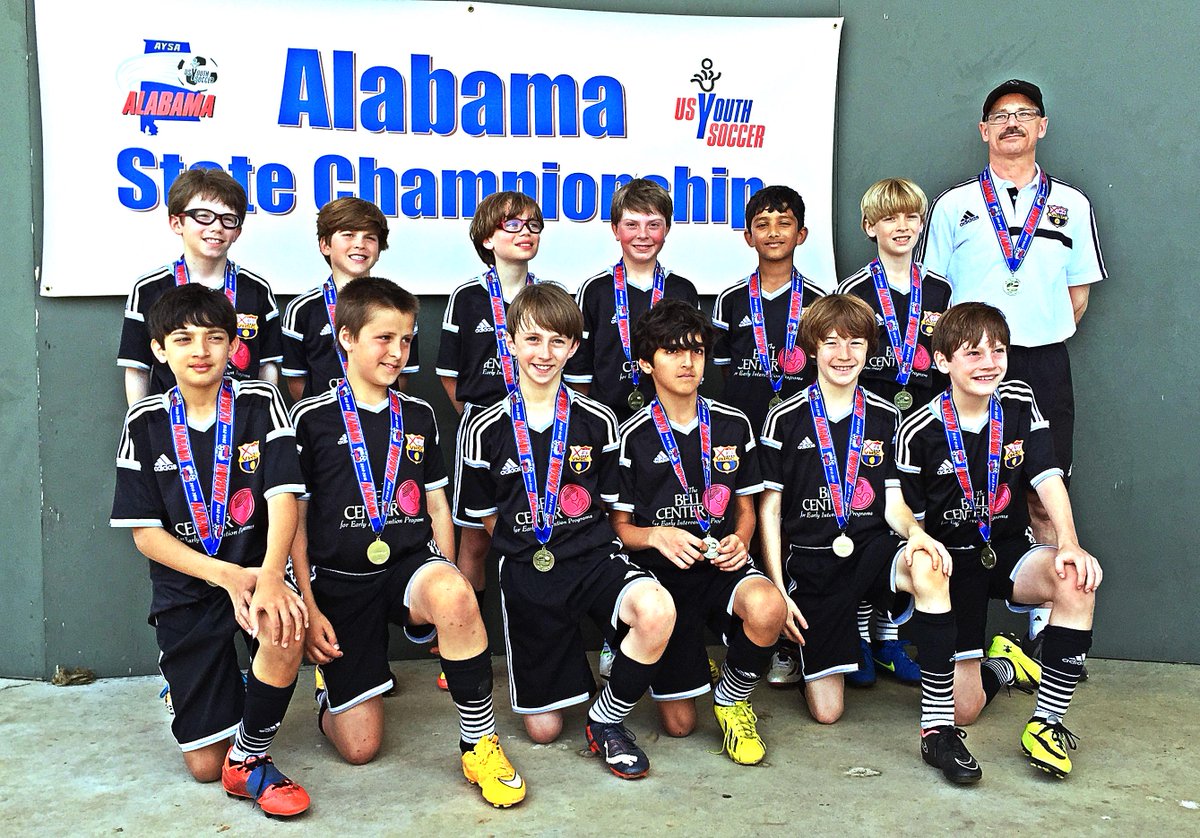 vestaviasoccer's tweet photo. Steamers 04 White are State Cup Champions!!!! #StateCup http://t.co/H18WSSpv4F http://t.co/WnicJt50cm