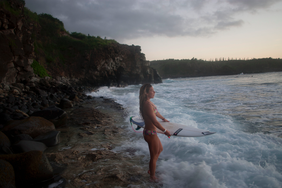 volcomwomens's tweet photo. Forever searching for the perfect wave // @XoCocoHo by #PeterTaras // http://t.co/hYGRgfcVUv http://t.co/d5ZuAEQaY6