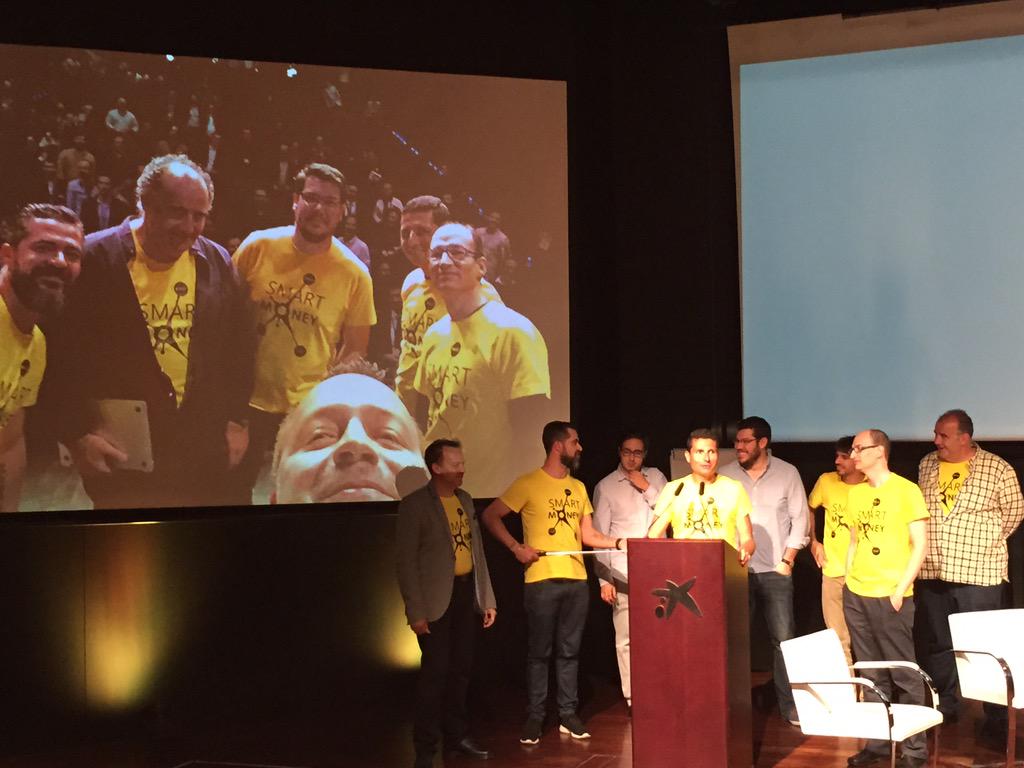 sergio_alcalde's tweet photo. Hablando de equipos ganadores... #smartmoney #SmartMoneyBCN http://t.co/XuZpAXligC