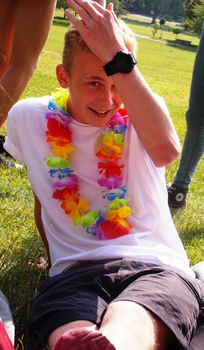 Luke Big Dog C On Twitter Summer 3 Tan Bleach Blonde Hair