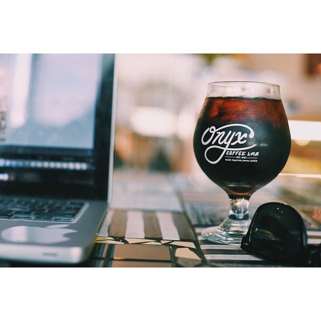 DelynStirewalt's tweet photo. There may literally be nothing better to drink while editing than @onyxcoffeelab cold brew coffee.
#coffee #coldbr… http://t.co/SSmHWztQjJ