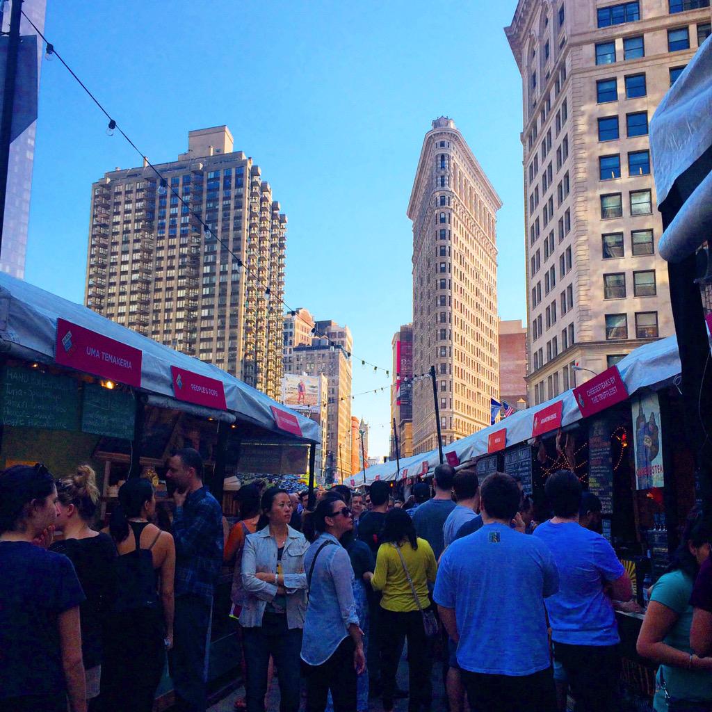 SanctuaryNY's tweet photo. Food Heaven!🍴🌴☀️ @madsqparknyc #travel #madsqeats #flatironbuilding #nyc http://t.co/LGY1eo4OO4