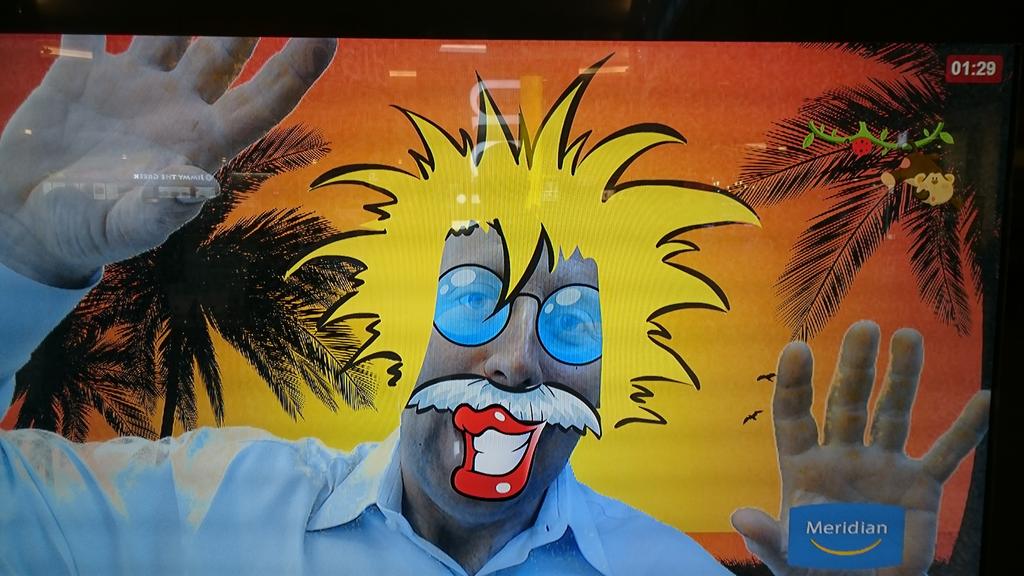 GeordnRobertson's tweet photo. Come by our Cambridge Kiosk @cambcentre for some fun. #bankingcanbefun @meridiancu http://t.co/X2lDOidnW3