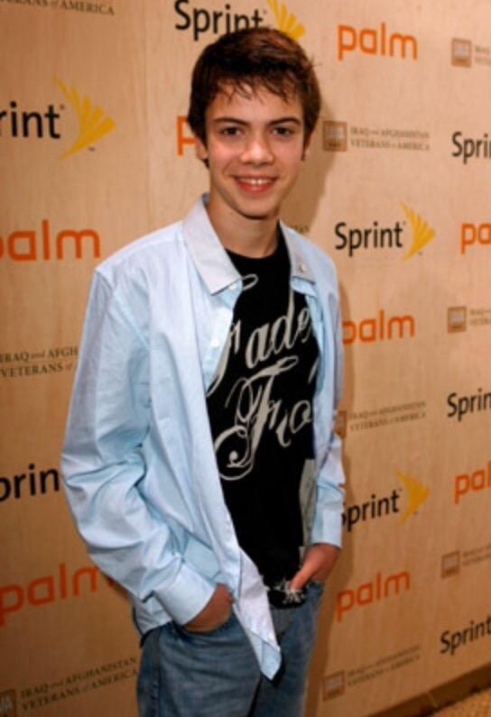 Happy 21 birthday 
Alexander Gould  