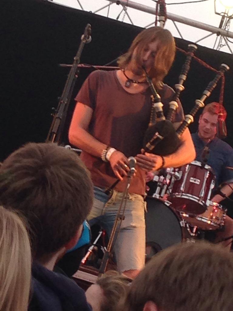 leeanne533's tweet photo. Ross Ainslie @BrewBog on Saturday... Spine tingling performance as always #brew15 http://t.co/A5lYzVYLPS