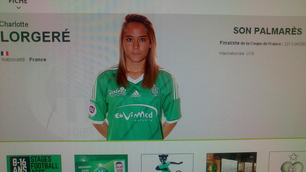 2nivergos's tweet photo. Charlotte Lorgeré de #Pendruc à #Trégunc élue par les supporters stéphanois meilleure joueuse 2014-15 @ASSEofficiel http://t.co/VnucJZLwA4