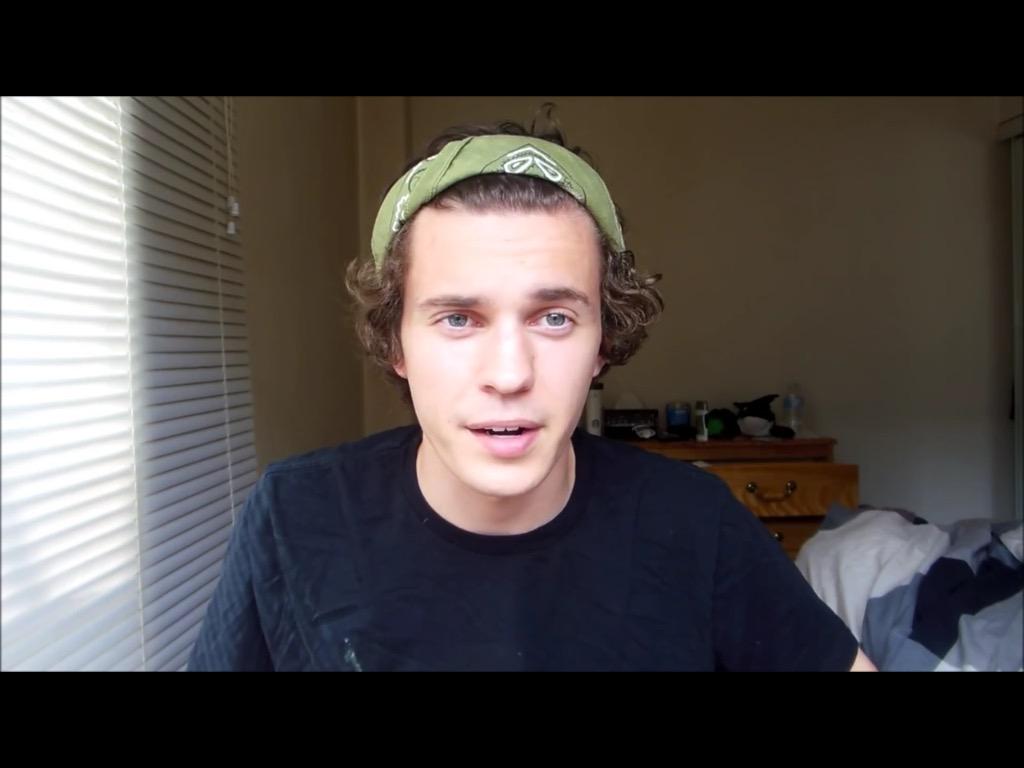  happy birthday from Spain Kurtis   i love you so so much 