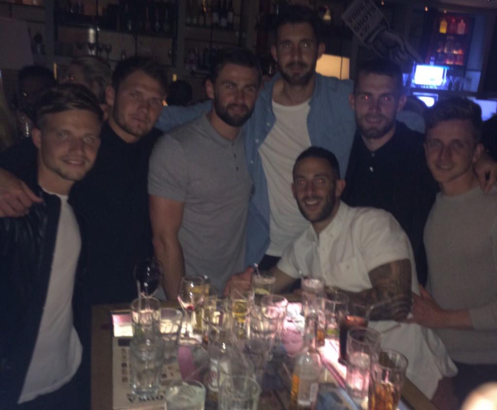 Stuart Fleetwood (@stuartfleetwood) on Twitter photo Squuuaaaaddddd #Chelt #Revs @PaulWhiteGK21 @ElliottFrear <a href="/CMooro/">Corby Moore</a> <a href="/norwood_20/">Tammi norwood</a> <a href="/AarranRacine/">Aarran Racine</a> <a href="/russla23/">Samuel Russell</a> Squuuaaaaddddd #Chelt #Revs @PaulWhiteGK21 @ElliottFrear <a href="/CMooro/">Corby Moore</a> <a href="/norwood_20/">Tammi norwood</a> <a href="/AarranRacine/">Aarran Racine</a> <a href="/russla23/">Samuel Russell</a>