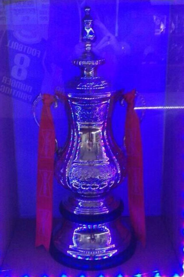Cathy23carson's tweet photo. One of the replica trophies in our new shop from 1st June 😀 http://t.co/3o4PQAmS5K