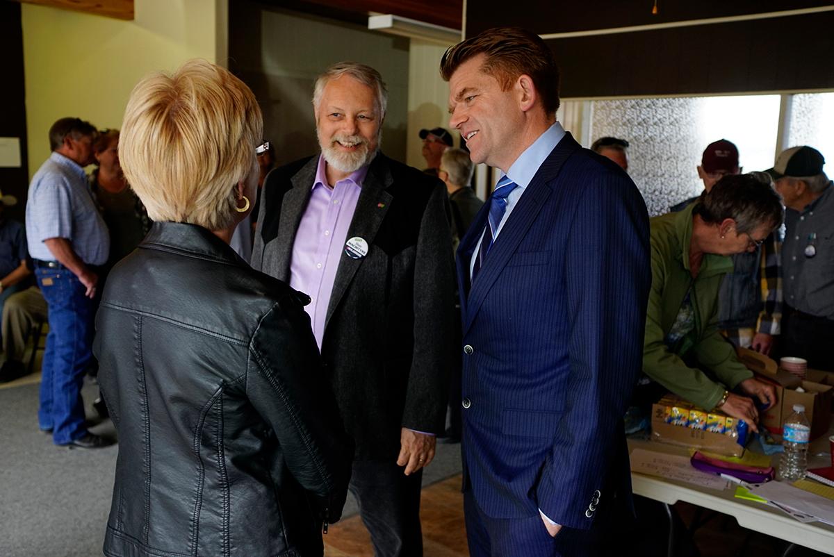 BrianJeanAB's tweet photo. Great southern Alberta support this morning! Albertans are ready for change they can trust. #abvote #wrp #ableg http://t.co/tbrxviMUrC