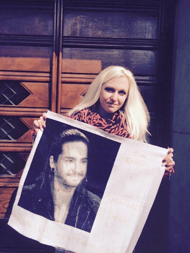 SwissAliens's tweet image. @tokiohotel Tom, did you recieved the embroidery done by my friend? Do you still have it? #asktokiohotel 😂😂😂