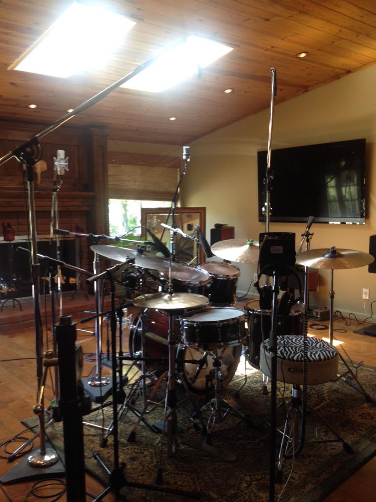 Drums in tha house <a href="/MerakiSound/">Meraki Sound</a>