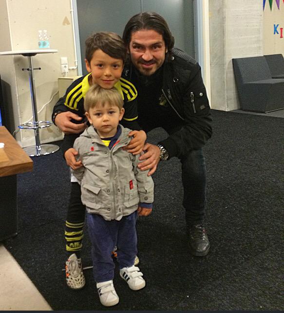 Med Bruno Turina och Charlie Pavey efter derbyvinsten. #förAIK #förIvan