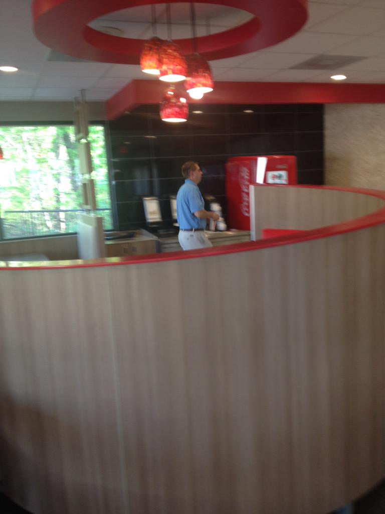 thelastlessons's tweet photo. The man, the myth, the legend. Mr. Gunter at Fountain Green BK. http://t.co/OizpG7o6zw