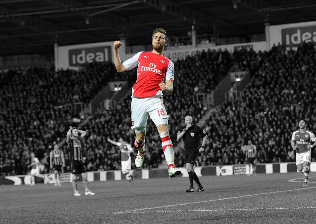 aaronramsey's tweet photo. Another good performance from the boys! Thanks to the fans who travelled up #afc http://t.co/shuZd1Lll6