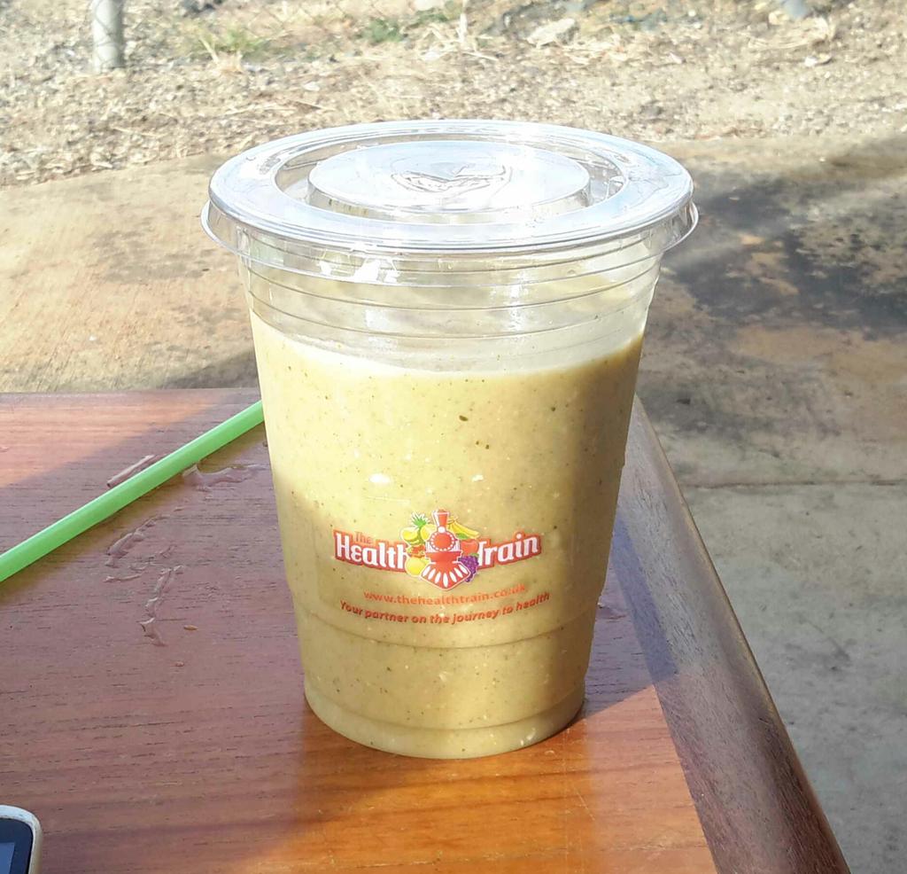 Start your day off with a great fruit smoothie! It hydrates, gives you the right nutritional value and fills you up!