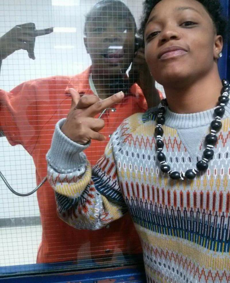 MarieAndBrandy's tweet photo. Taking family photos #freemynigga http://t.co/pD0UH4vI9h