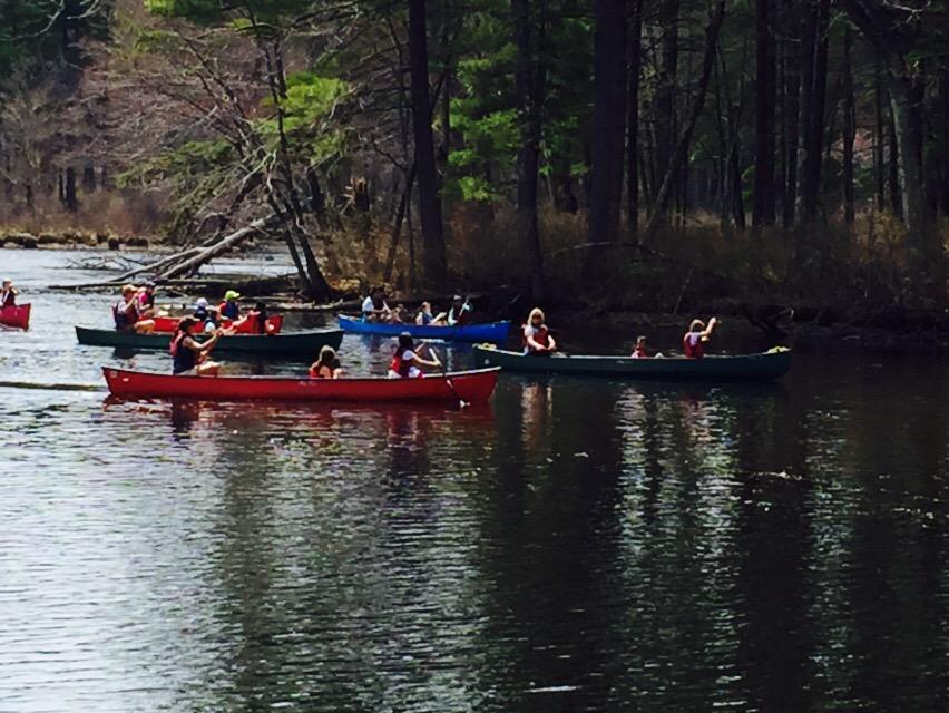 asmith128's tweet photo. A beautiful day to be on the river!
Flo Ro grade 4 field trip. http://t.co/kgSCRsR7Bv