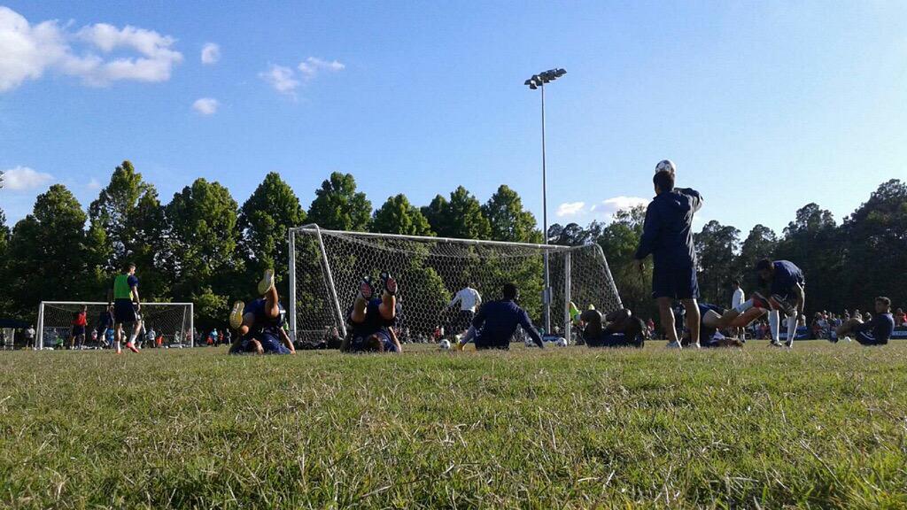 JaxArmadaFC's tweet photo. Enjoying a great evening at @wscjaxfl as part of our Armada #PracticeTour! http://t.co/uYLTvoiYJ2