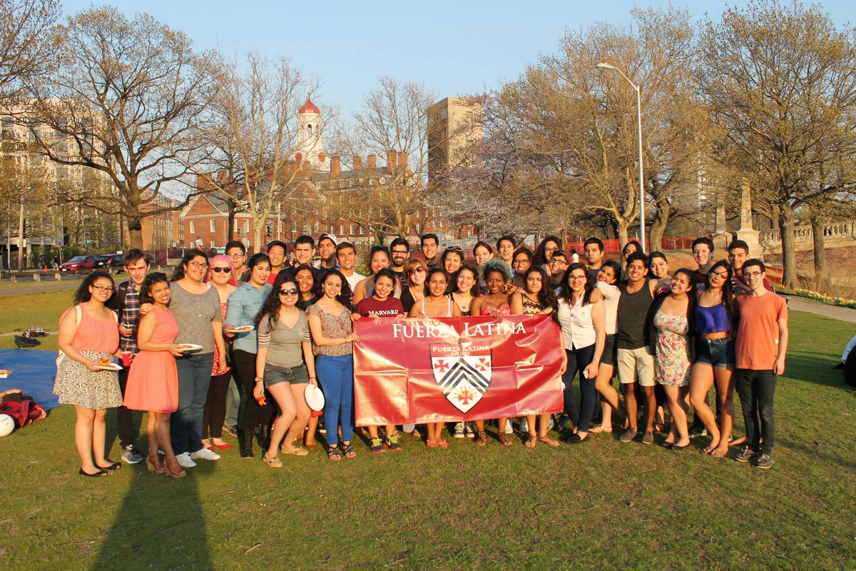 Today was Fuerza's last meeting of the semester. We ended the semester with a lovely picnic. Hope everyone had fun!