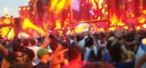 DaayRodrigues23's tweet photo. @Brazil #Goodbye
But in belgium is perfect.
Some DJs have had no consideration for you Americans .
#goodnight
🎧🎶✈🎶✈ http://t.co/cbWVP1bebY