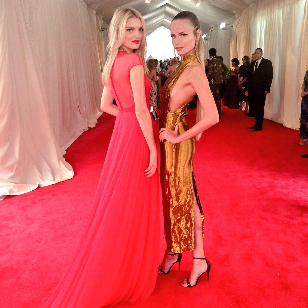 CENAgYJUIAEsRb0.jpg:large